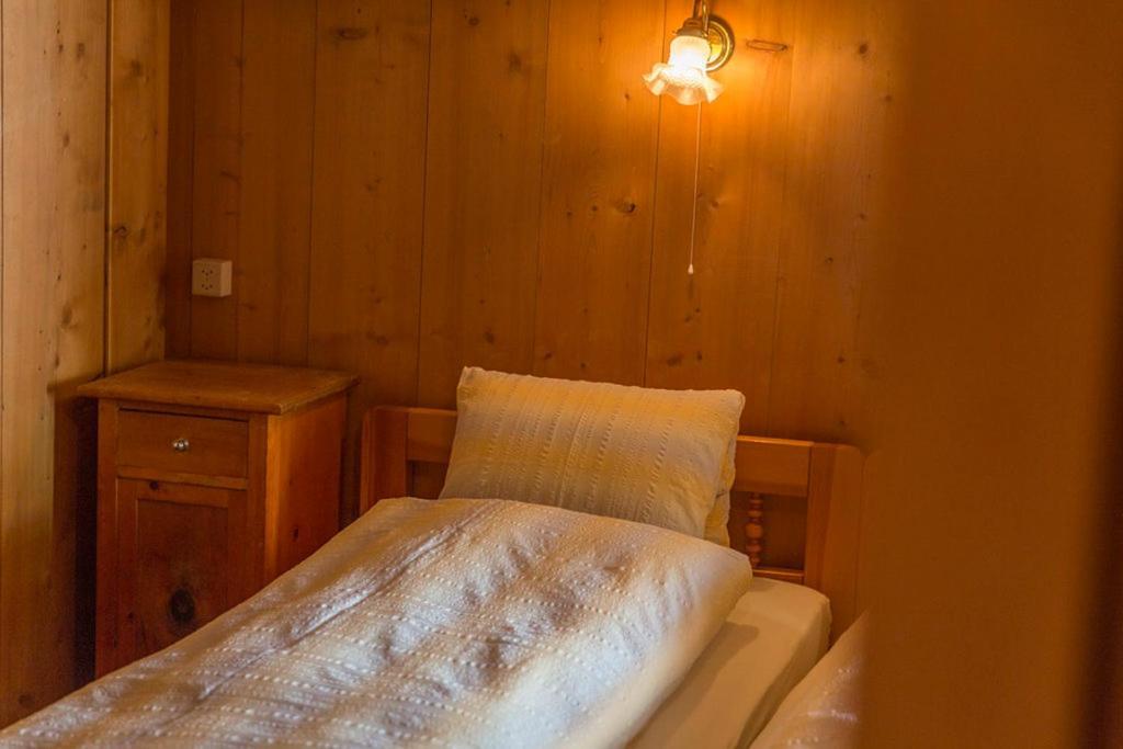 Gasthaus Alpenrose Juf Hotel Luaran gambar