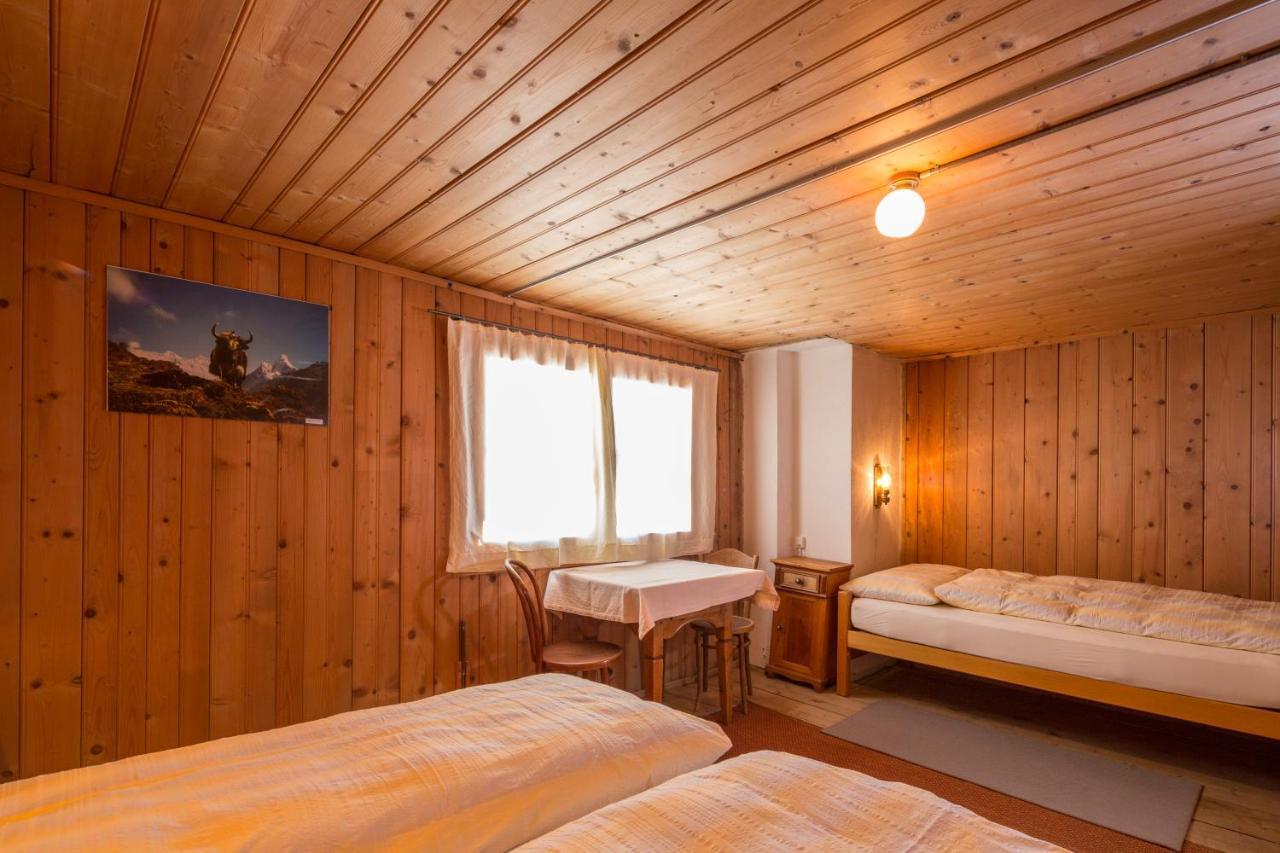 Gasthaus Alpenrose Juf Hotel Luaran gambar